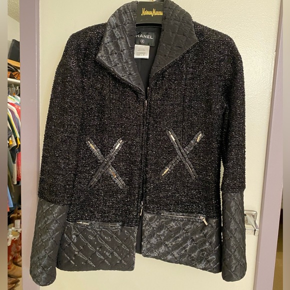 Gently Used CHANEL Two Piece Set - Picture 1 of 2